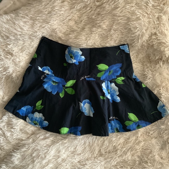 Blue floral Gilly Hicks skirt Sz 8 - Picture 1 of 4